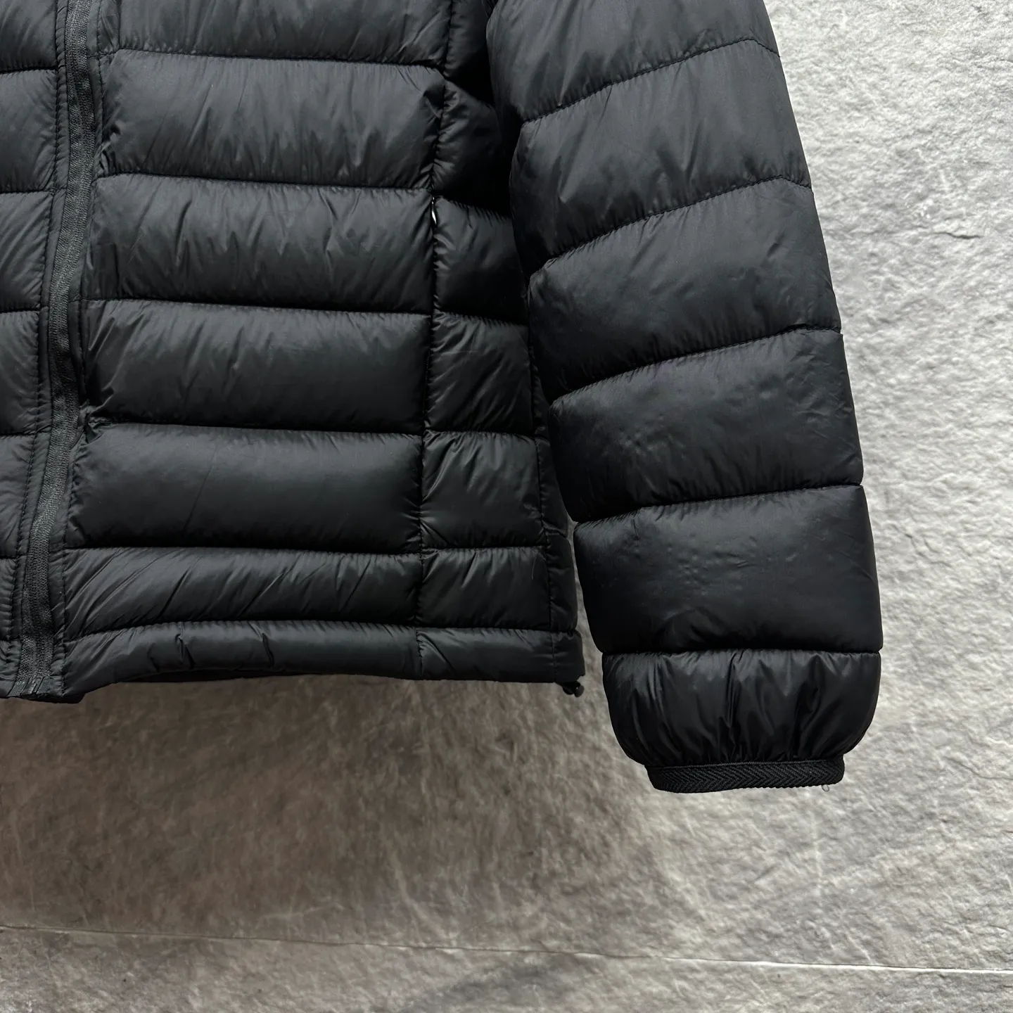 P430 Ralph Lauren 2025 new embroidered logo couple's cotton jacket (removable hood) 🍃High version top quality🍃 💯Using polyester fiber composite custom fabric, excellent breathability, original custom hardware molding, original custom lining all inside, non-pilling, wear-resistant, comfortable and soft, highly wrinkle-resistant, a couple's cotton jacket, original main wheat washed tag packaging👍 Size: M-3XL Color: black
